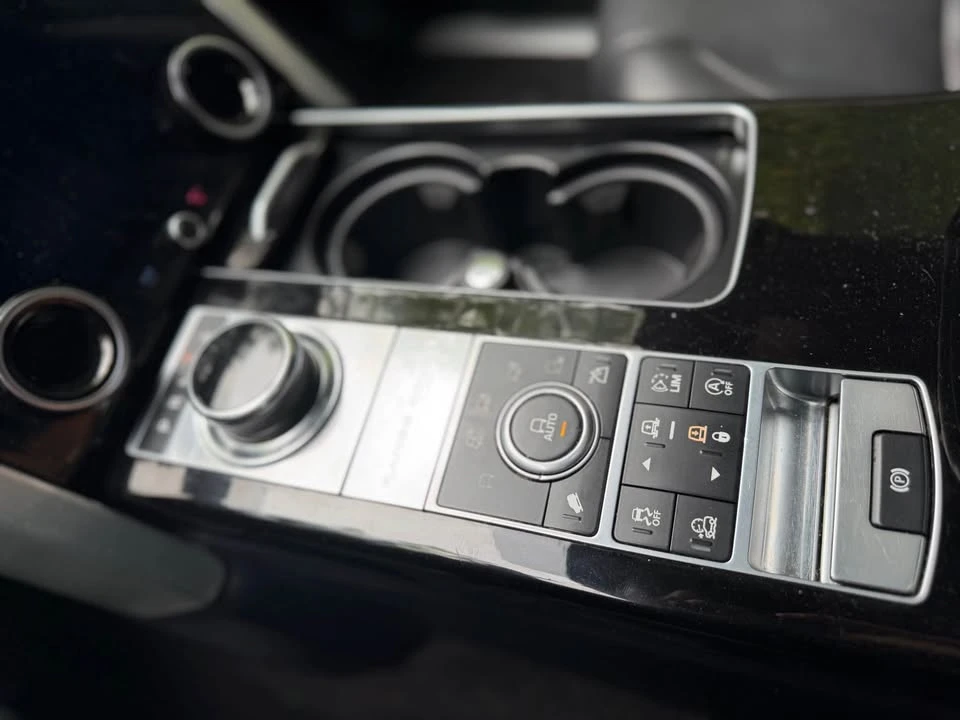 2017 Land Rover Range Rover L405 - Image 16 of 17