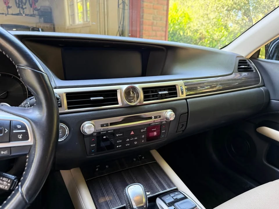 2017 Lexus GS 4th Gen - Image 5 of 9