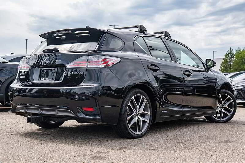 2017 Lexus CT - Image 3 of 10