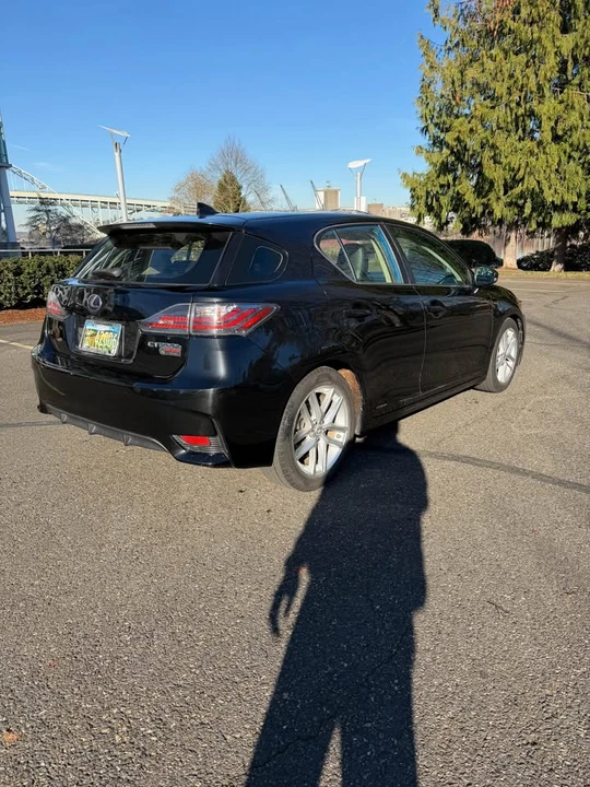 2017 Lexus CT - Image 3 of 7