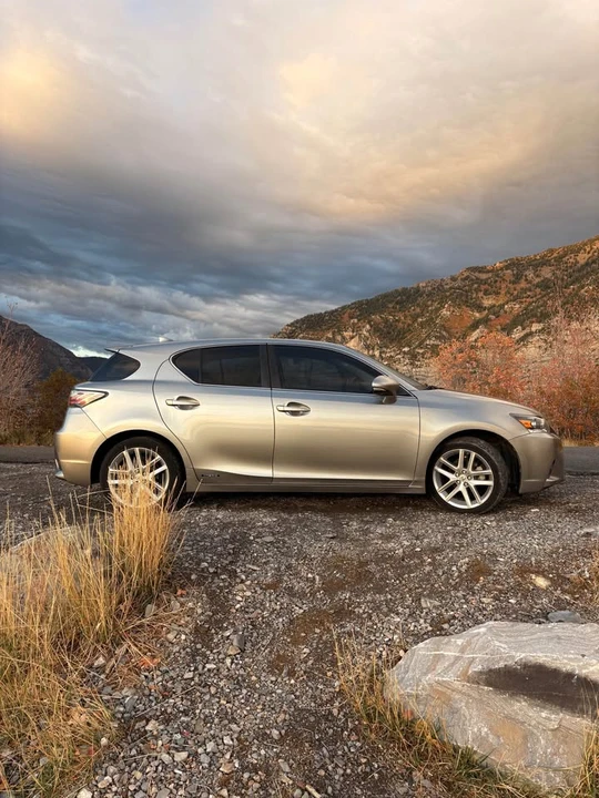 2017 Lexus CT - Image 6 of 17