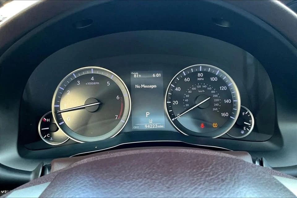 2017 Lexus ES 6th Gen - Image 13 of 20
