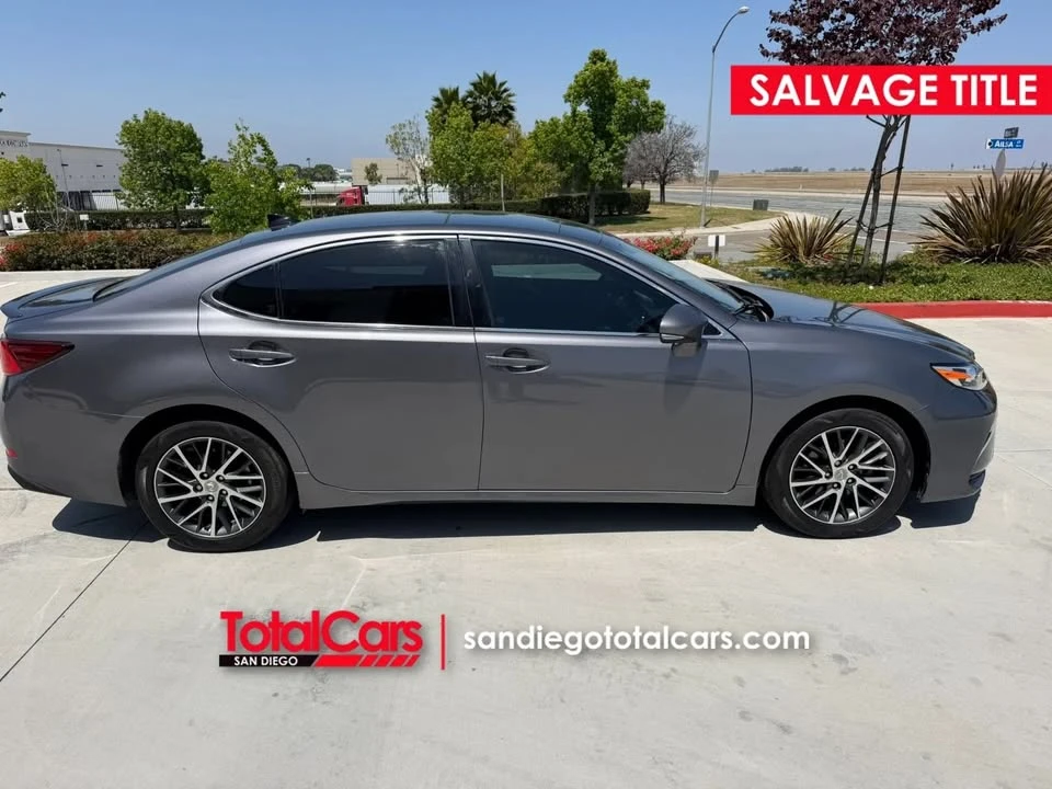 2017 Lexus ES 6th Gen - Image 6 of 20