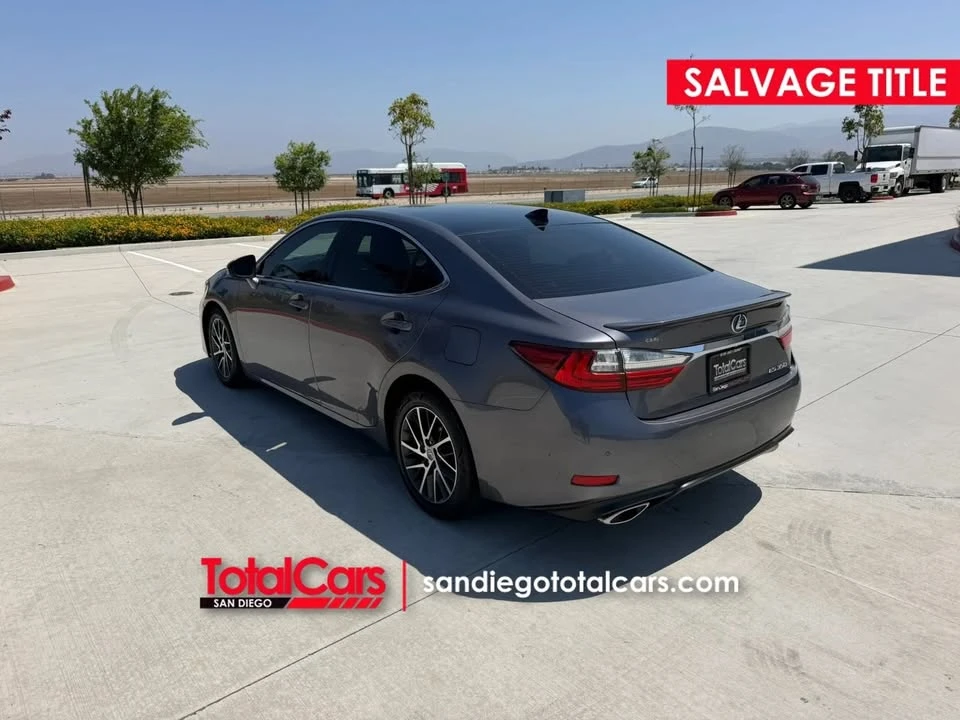 2017 Lexus ES 6th Gen - Image 3 of 20