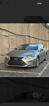 2017 Lexus ES 300h Luxury