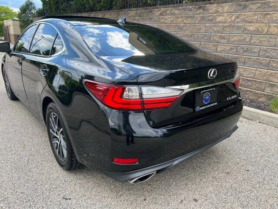 2017 Lexus ES 6th Gen - Image 4 of 20