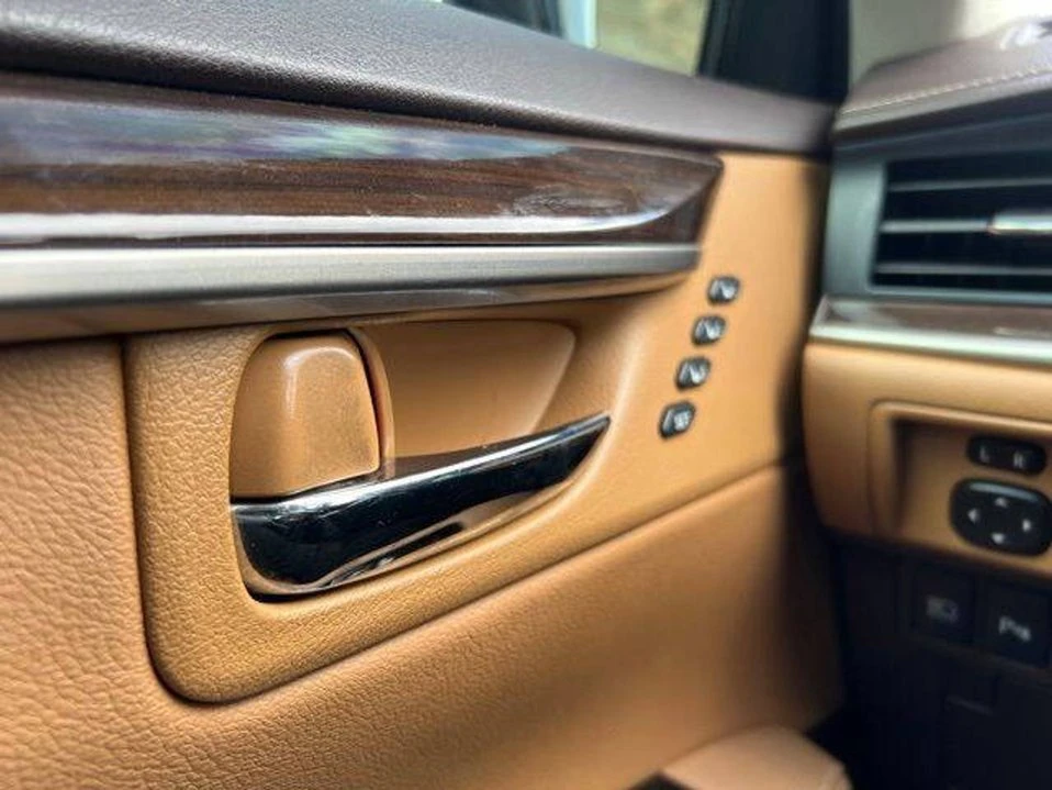 2017 Lexus ES 6th Gen - Image 17 of 20