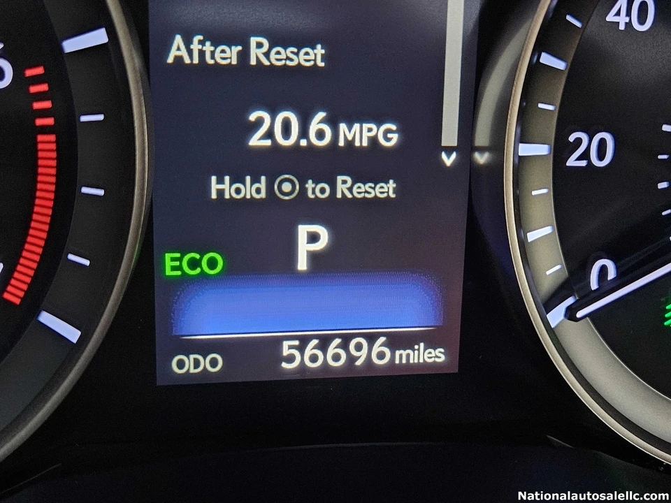 2017 Lexus ES 6th Gen - Image 17 of 21