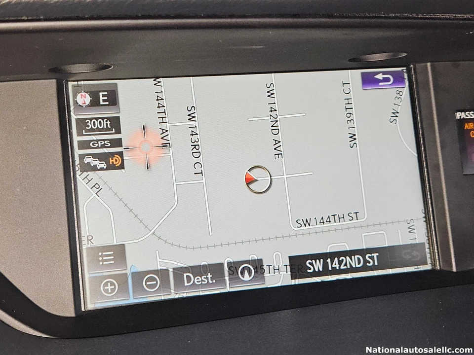 2017 Lexus ES 6th Gen - Image 20 of 21
