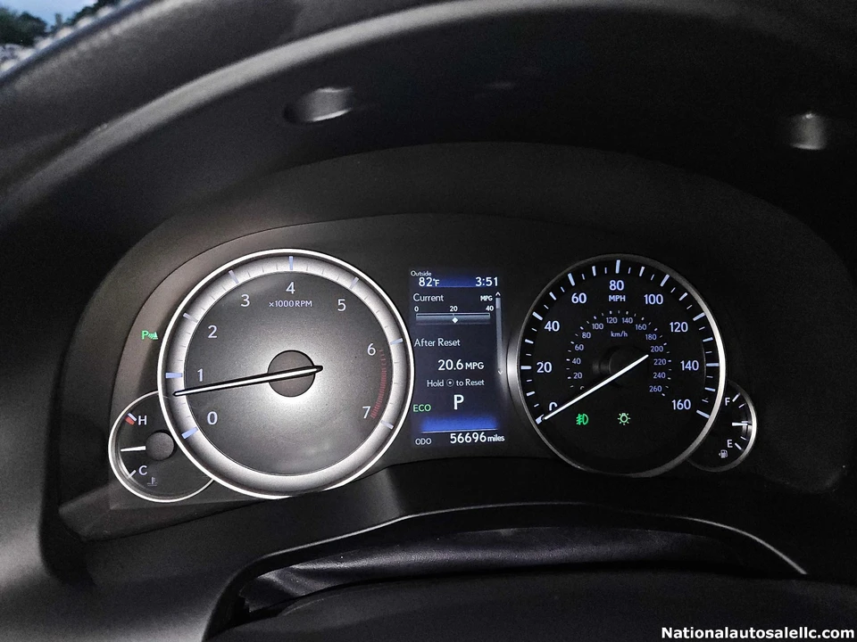 2017 Lexus ES 6th Gen - Image 16 of 21