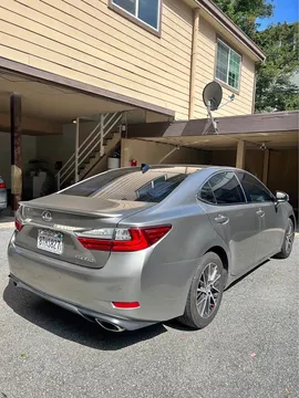 2017 Lexus ES 350 Luxury