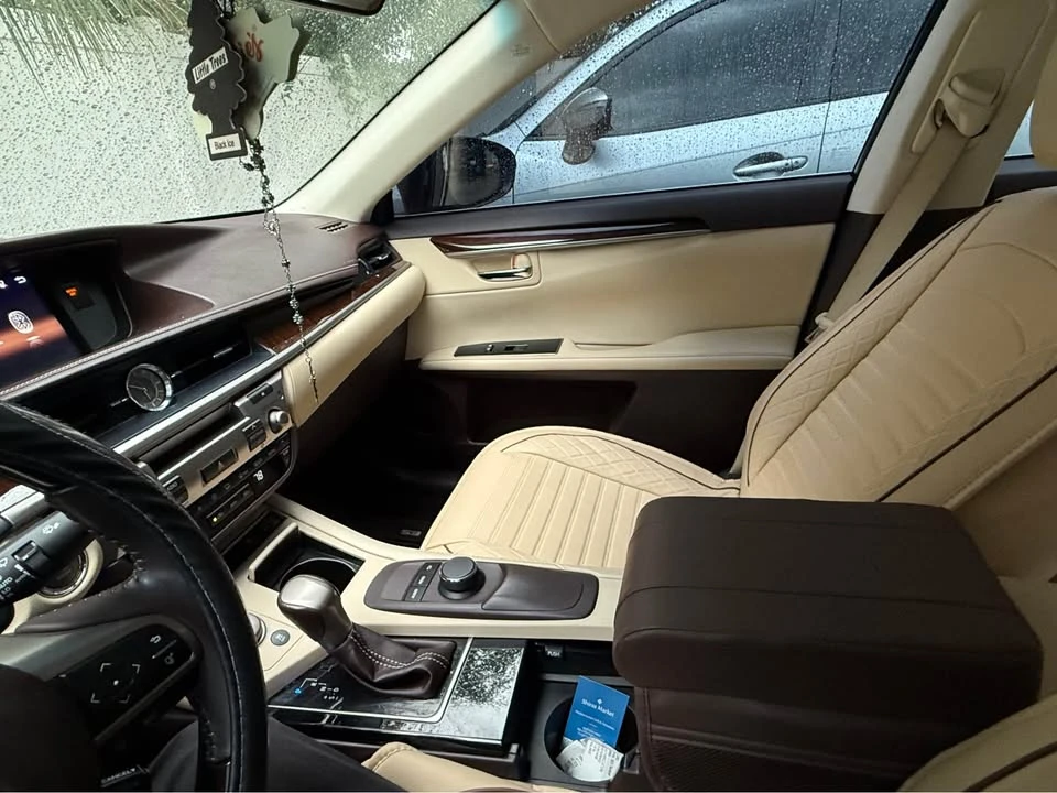 2017 Lexus ES 6th Gen - Image 3 of 16