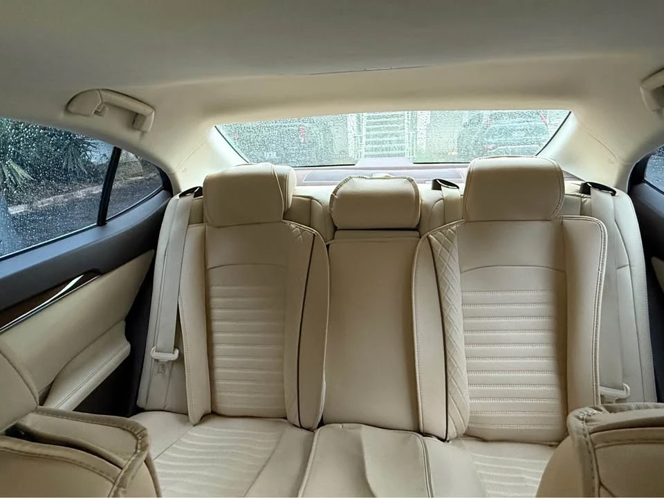 2017 Lexus ES 6th Gen - Image 4 of 16