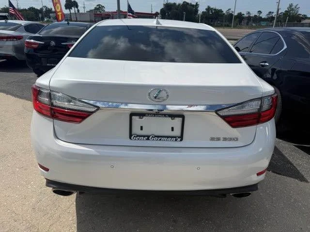 2017 Lexus ES 6th Gen - Image 6 of 19