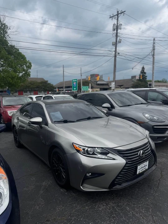 2017 Lexus ES 6th Gen - Image 7 of 7