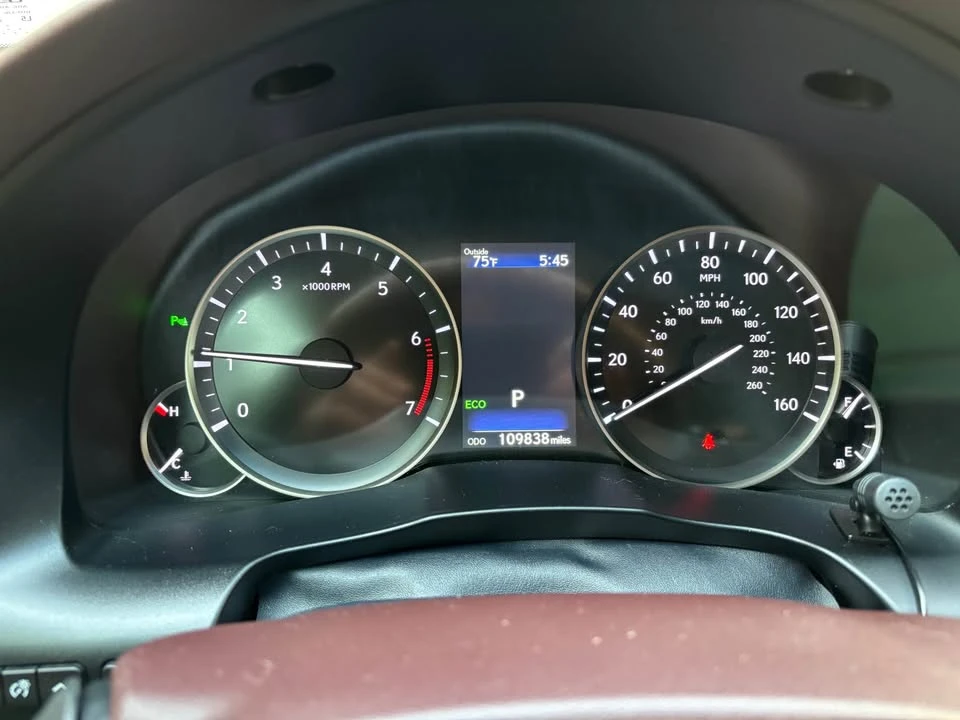 2017 Lexus ES 6th Gen - Image 10 of 20