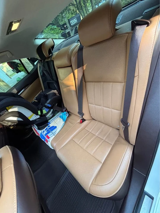 2017 Lexus ES 6th Gen - Image 15 of 20
