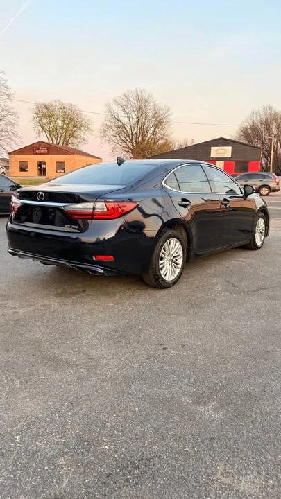 2017 Lexus ES 6th Gen - Image 3 of 15