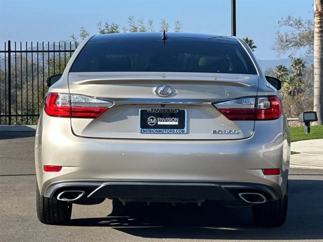 2017 Lexus ES 6th Gen - Image 4 of 12
