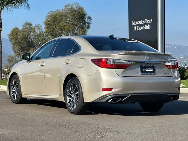 2017 Lexus ES 6th Gen - Image 5 of 12