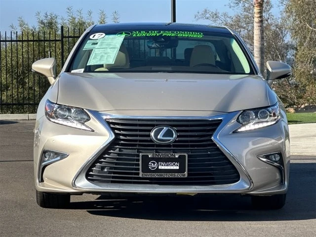 2017 Lexus ES 6th Gen - Image 8 of 12