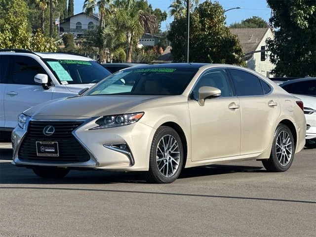 2017 Lexus ES 6th Gen - Image 7 of 12