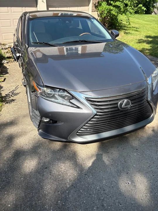 2017 Lexus ES 6th Gen - Image 3 of 12