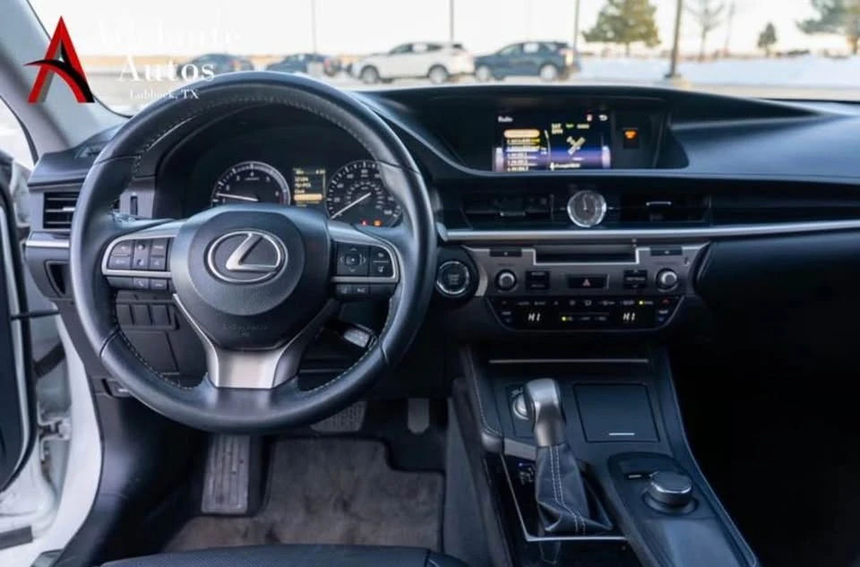 2017 Lexus ES 6th Gen - Image 6 of 7