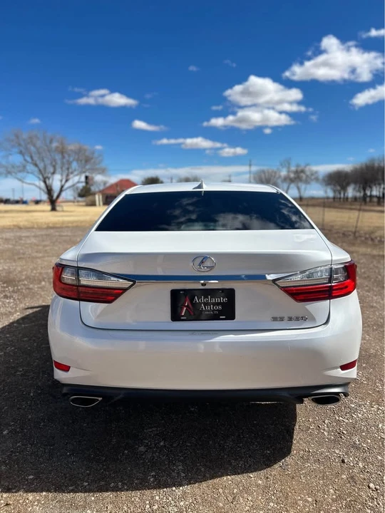 2017 Lexus ES 6th Gen - Image 4 of 11