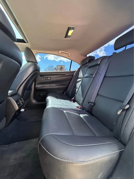 2017 Lexus ES 6th Gen - Image 11 of 11