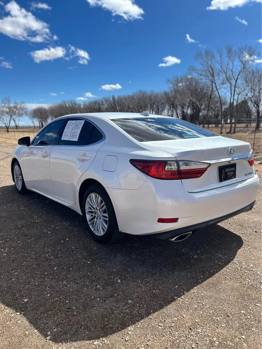 2017 Lexus ES 6th Gen - Image 3 of 11