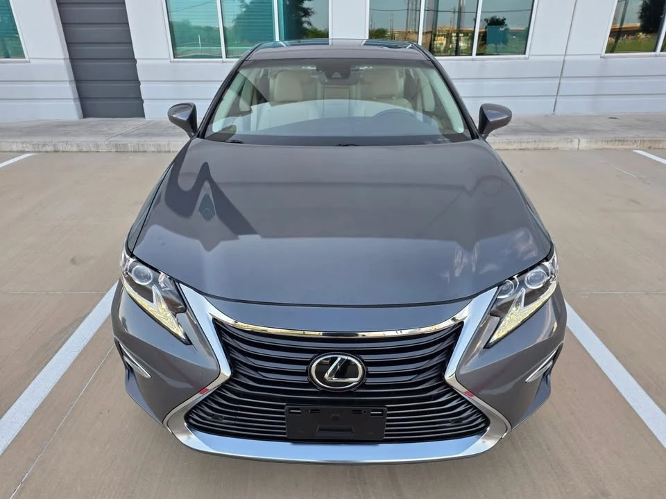 2017 Lexus ES 6th Gen - Image 19 of 19
