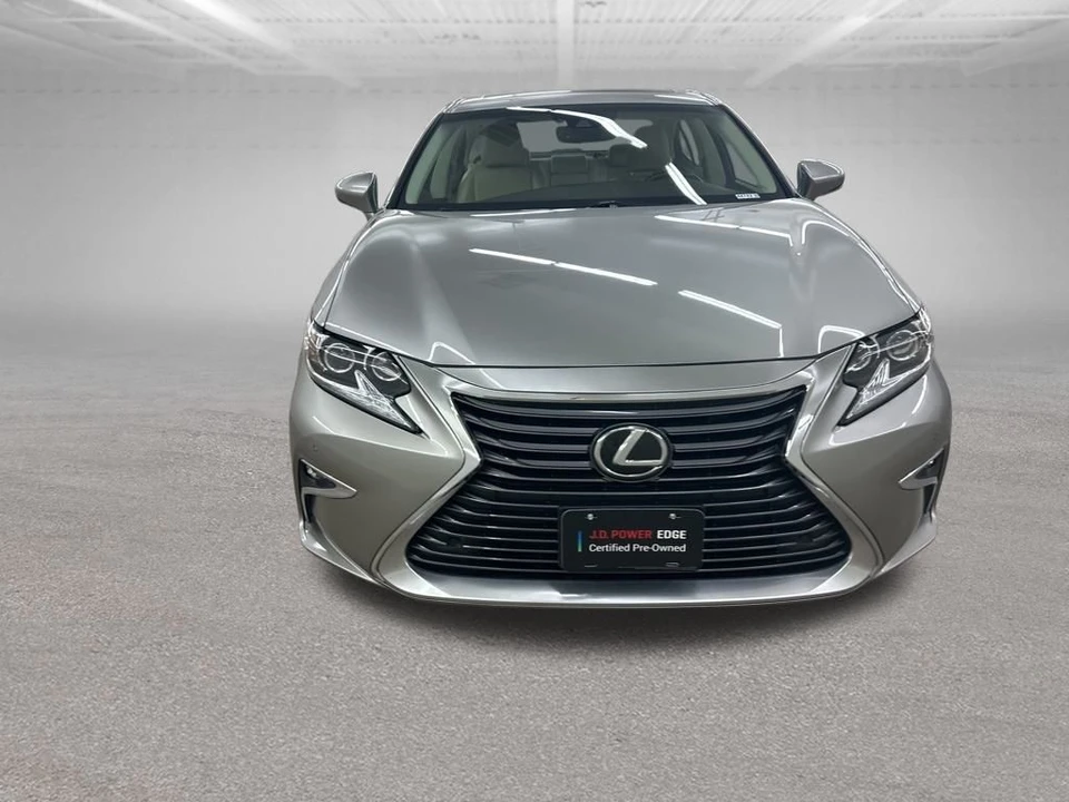 2017 Lexus ES 6th Gen - Image 4 of 21