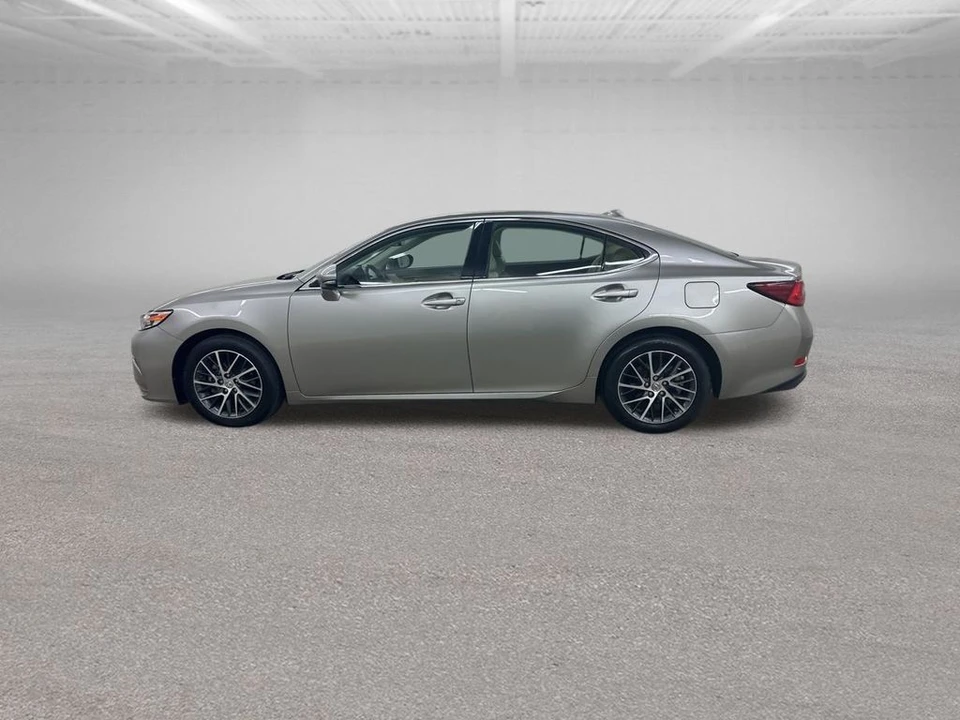 2017 Lexus ES 6th Gen - Image 7 of 21