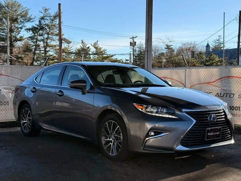 2017 Lexus ES 6th Gen - Image 6 of 12