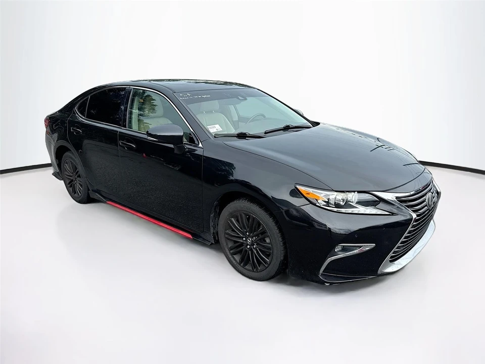 2017 Lexus ES 6th Gen - Image 7 of 8