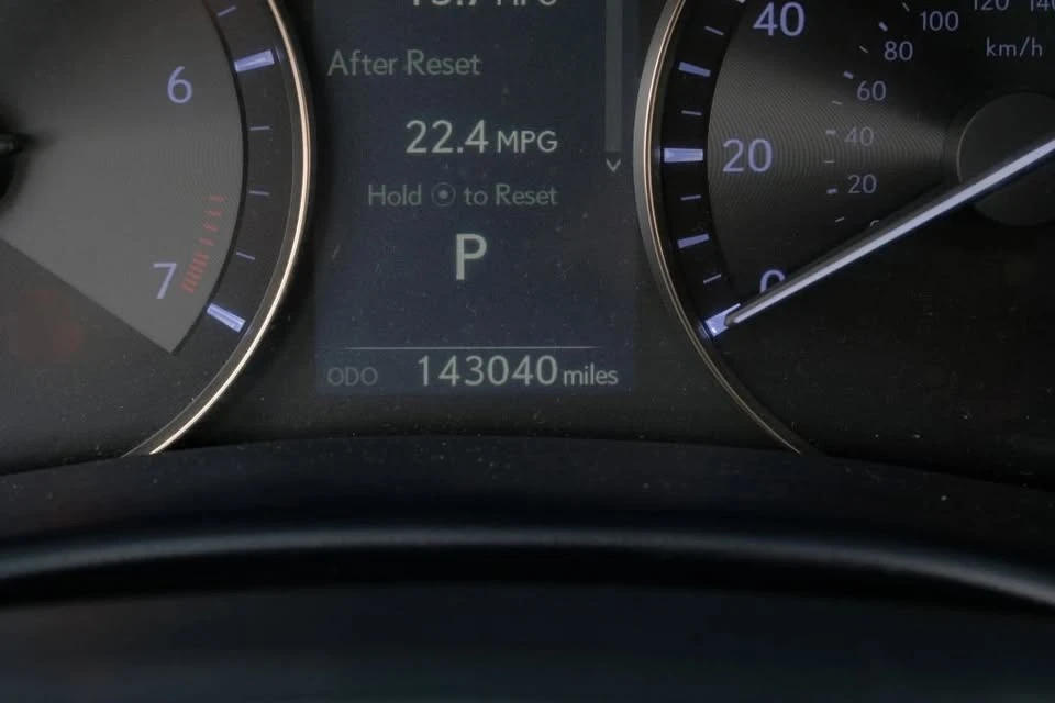 2017 Lexus GS 4th Gen - Image 9 of 20