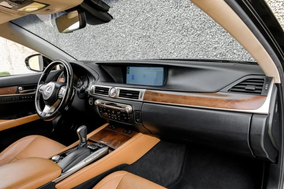 2017 Lexus GS 4th Gen - Image 6 of 20