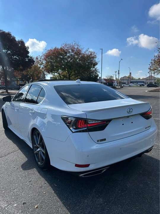 2017 Lexus GS 4th Gen - Image 6 of 17