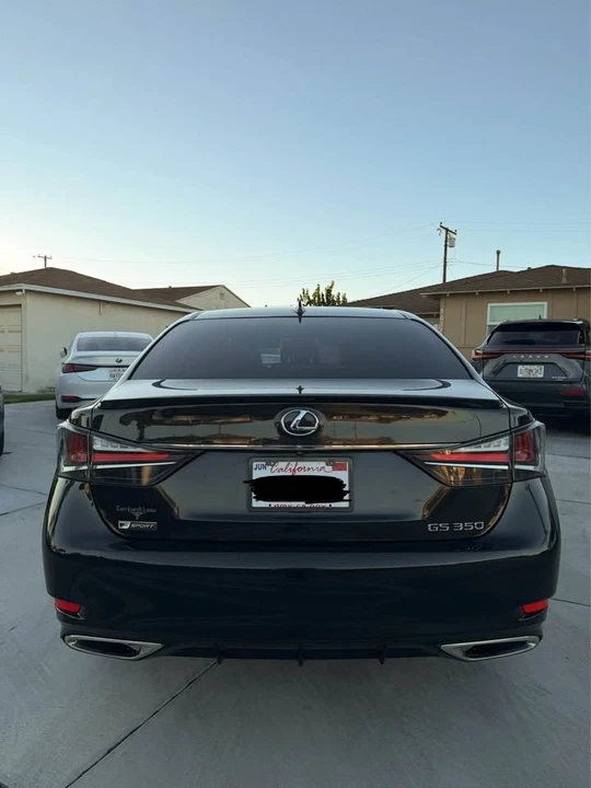 2017 Lexus GS 4th Gen - Image 3 of 14