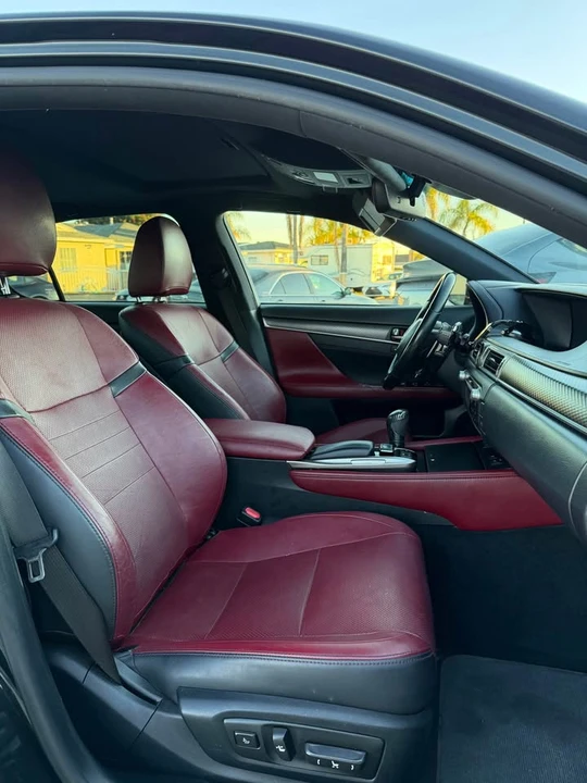 2017 Lexus GS 4th Gen - Image 13 of 14