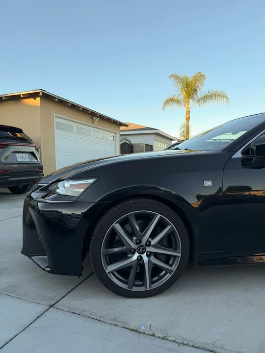 2017 Lexus GS 4th Gen - Image 5 of 14
