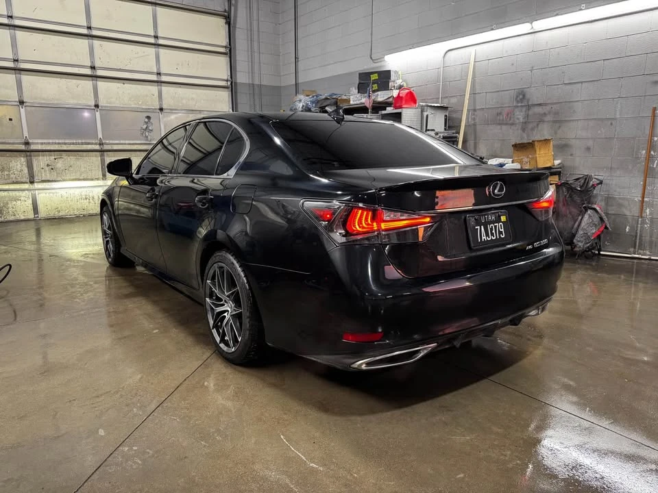 2017 Lexus GS 4th Gen - Image 4 of 10