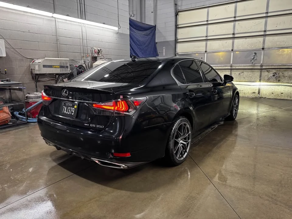 2017 Lexus GS 4th Gen - Image 3 of 10