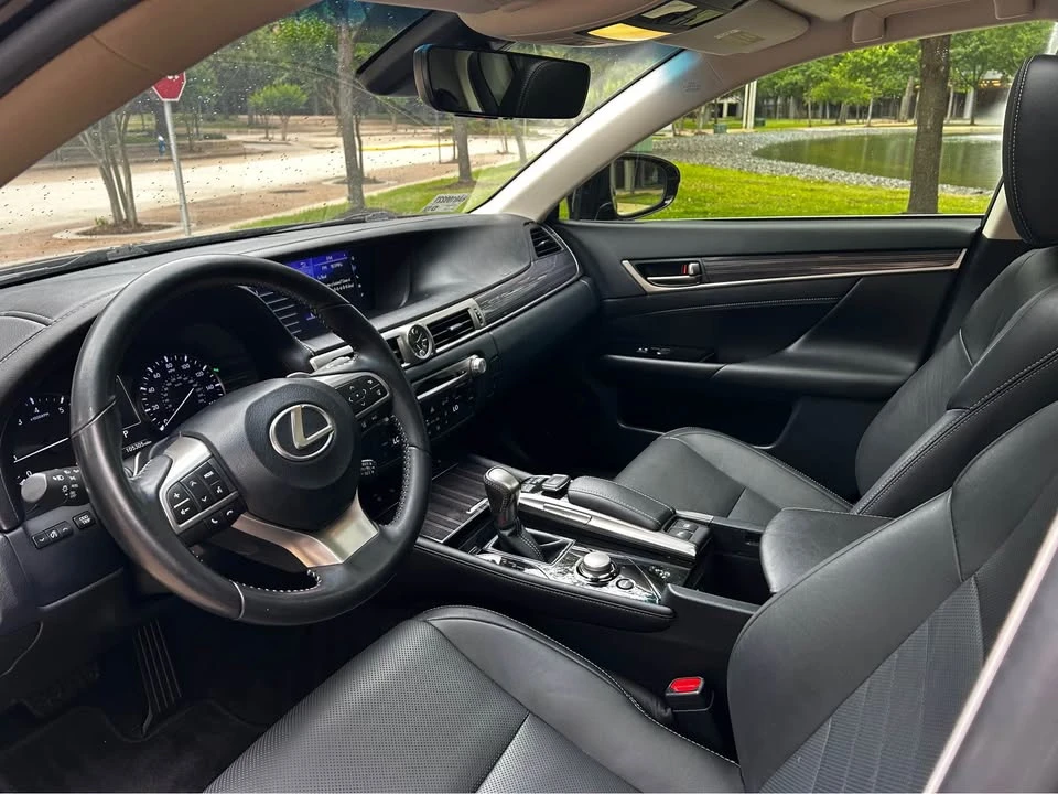 2017 Lexus GS 4th Gen - Image 9 of 12