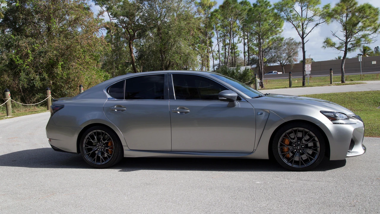 2017 Lexus GS F 4th Gen - Image 13 of 31