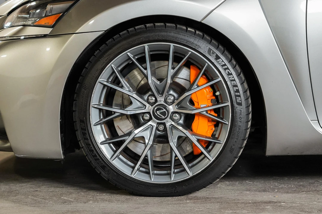 2017 Lexus GS F 4th Gen - Image 29 of 31