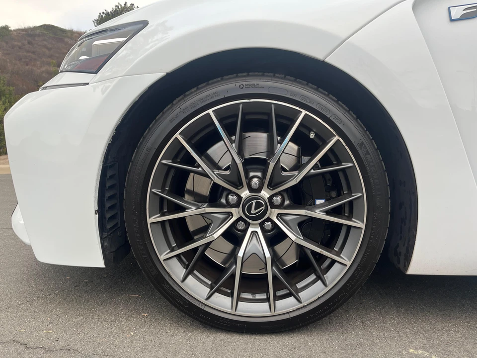 2017 Lexus GS F 4th Gen - Image 20 of 31