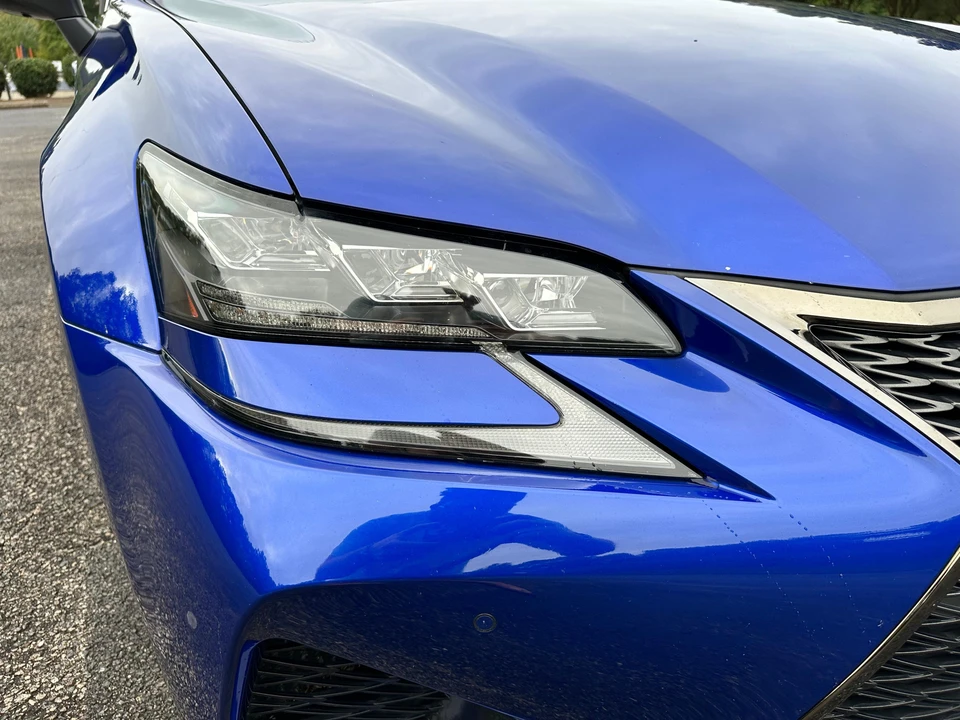 2017 Lexus GS F 4th Gen - Image 19 of 31