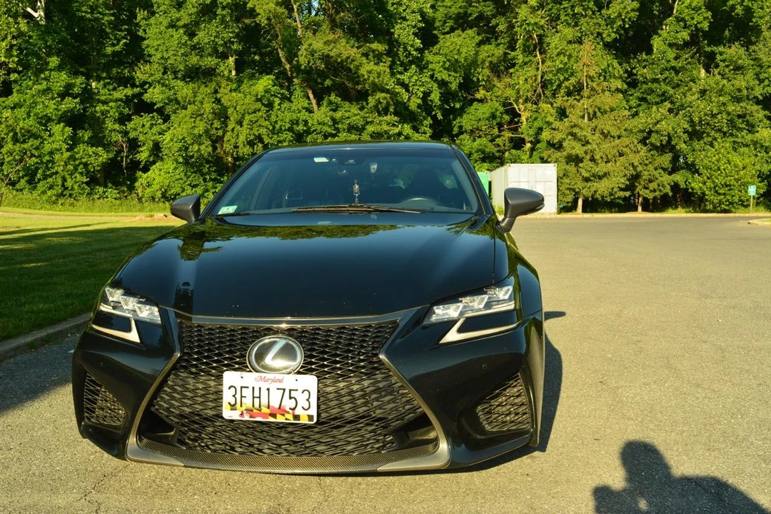 2017 Lexus GS F 4th Gen - Image 28 of 31